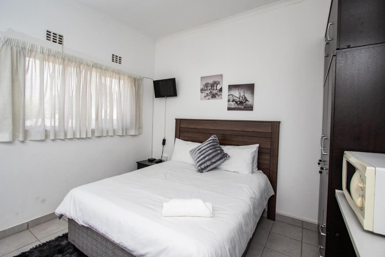 Willow Guest House Boksburg Dış mekan fotoğraf