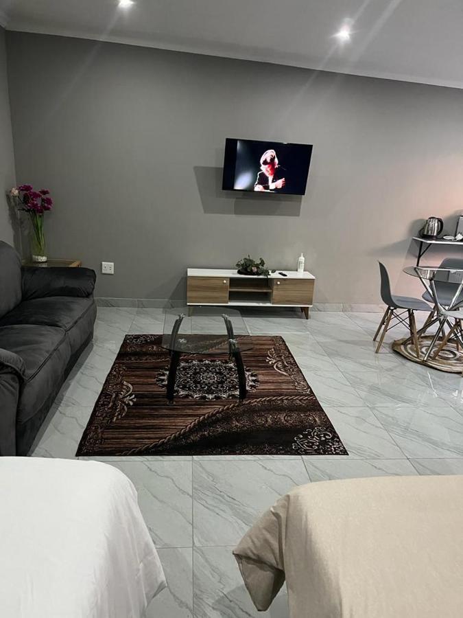 Willow Guest House Boksburg Dış mekan fotoğraf