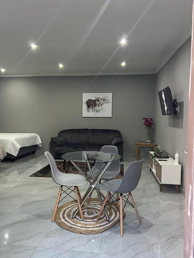 Willow Guest House Boksburg Dış mekan fotoğraf