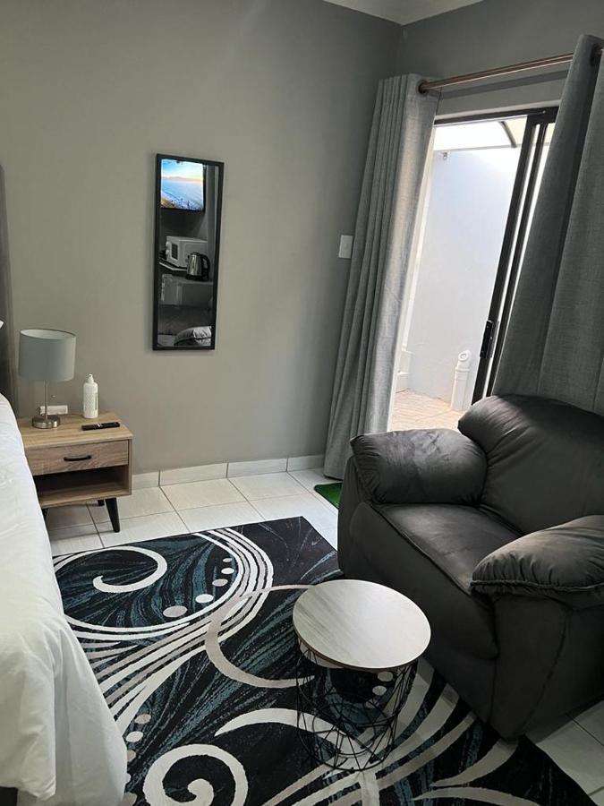 Willow Guest House Boksburg Dış mekan fotoğraf