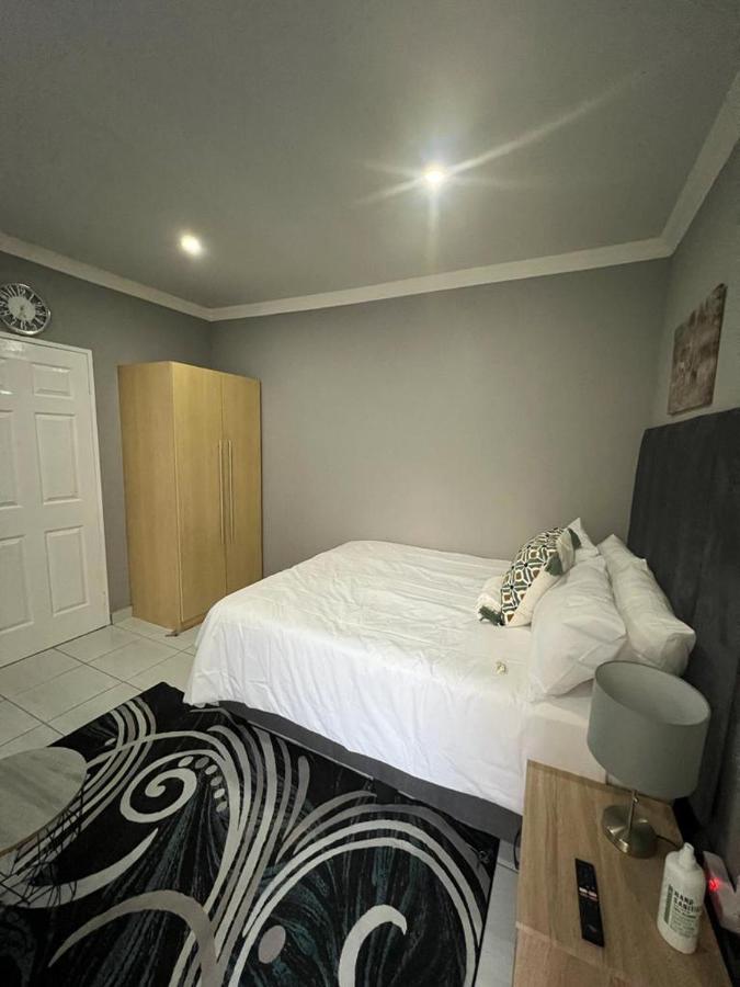 Willow Guest House Boksburg Dış mekan fotoğraf