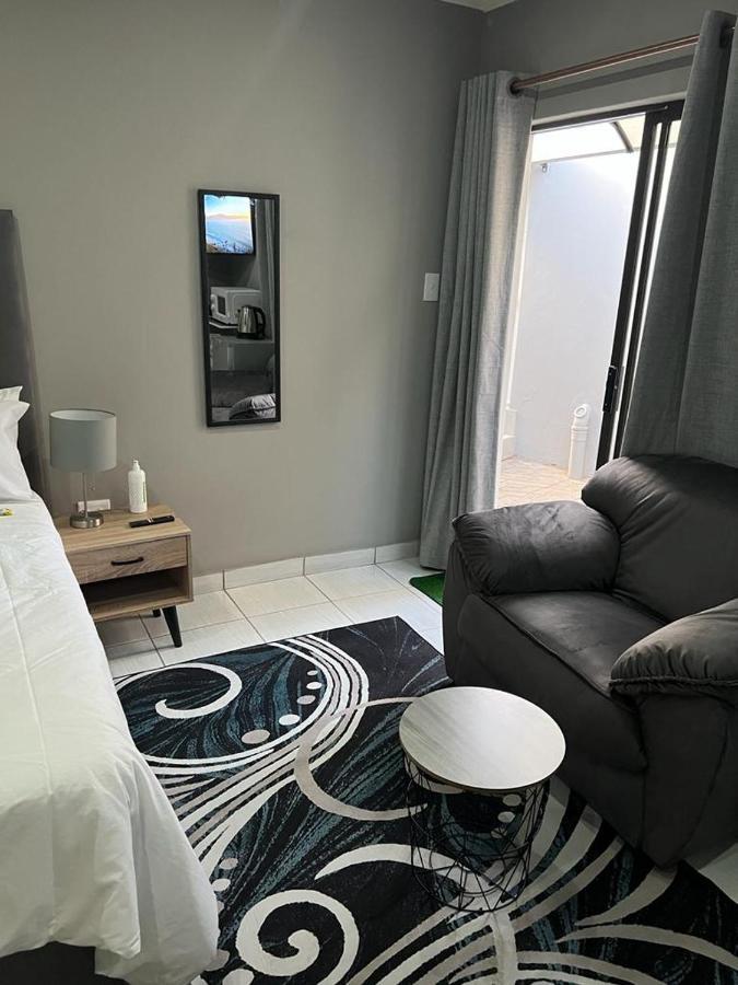 Willow Guest House Boksburg Dış mekan fotoğraf